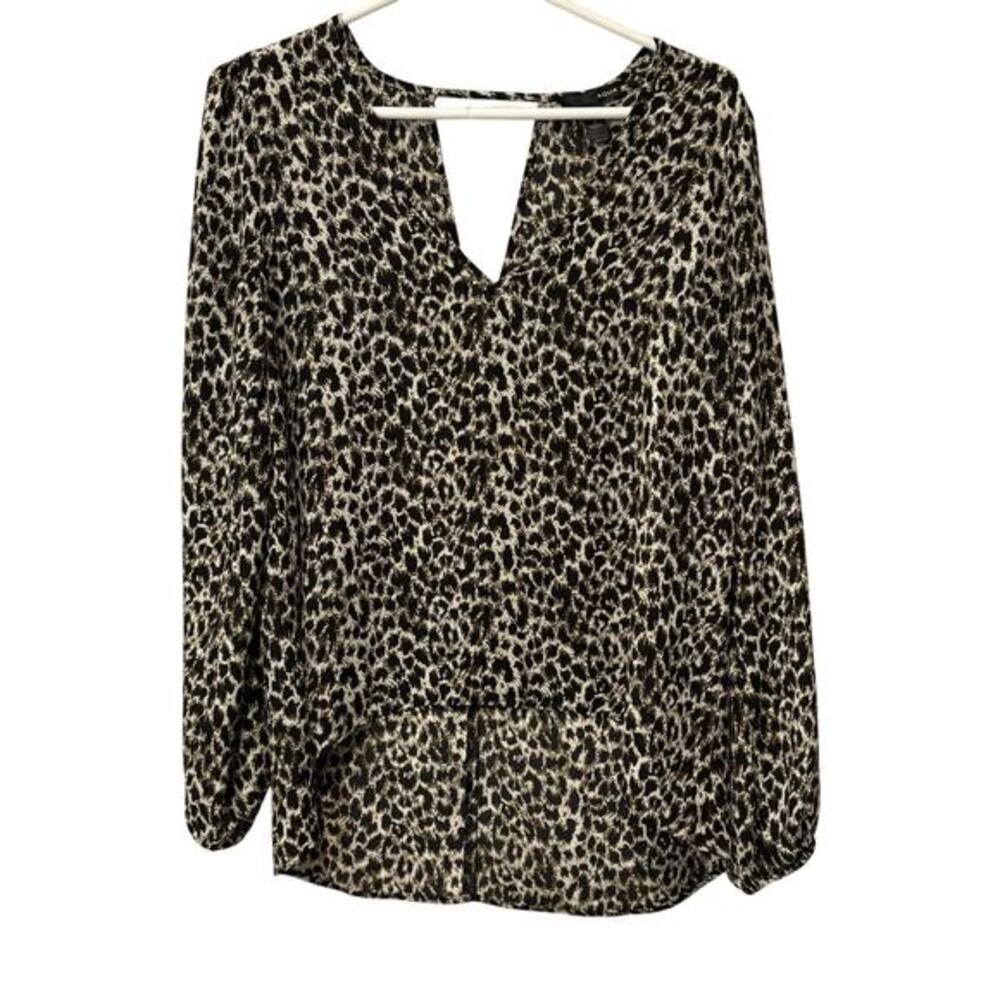 Aqua Women's Leopard Print Blouse Flowy Animal Print Small High Low Hem‎ V-Neck
